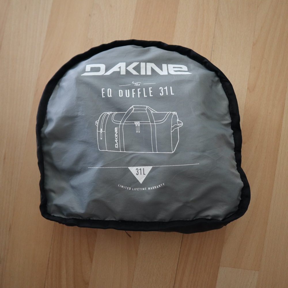 Dakine EQ Duffle 31L Bag - Gray